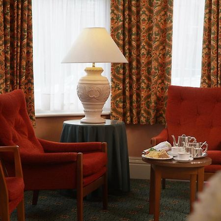 Saxonville Hotel ويتبي المظهر الخارجي الصورة